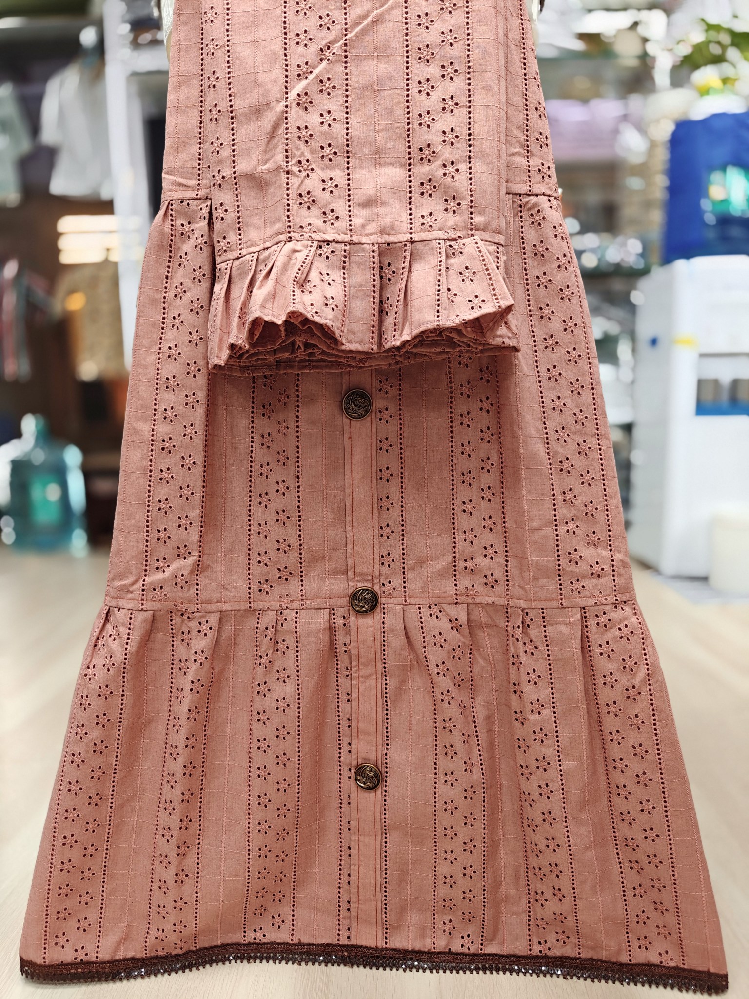  Rida with Frill, Kali and antique Buttons 